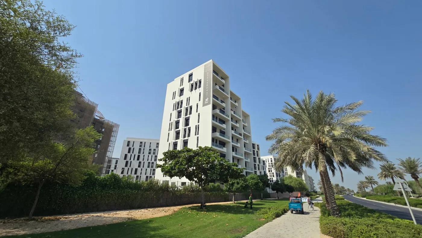 Photo of the completed Salsabeel Golf View building in Al Zorah